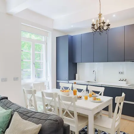Feel Downtown Essence Apartment *
